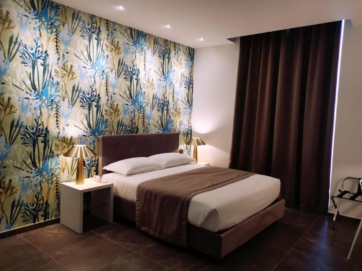 Hotel Up Wellness & Spa Foggia Bagian luar foto