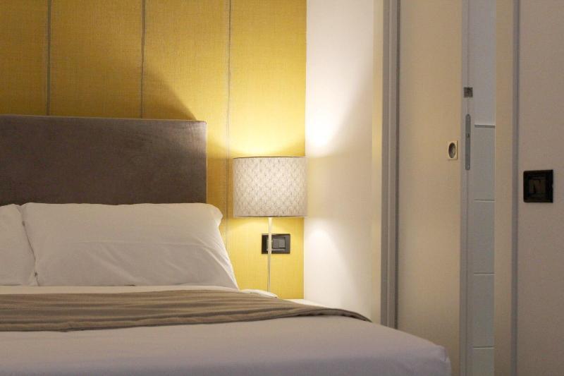 Hotel Up Wellness & Spa Foggia Bagian luar foto