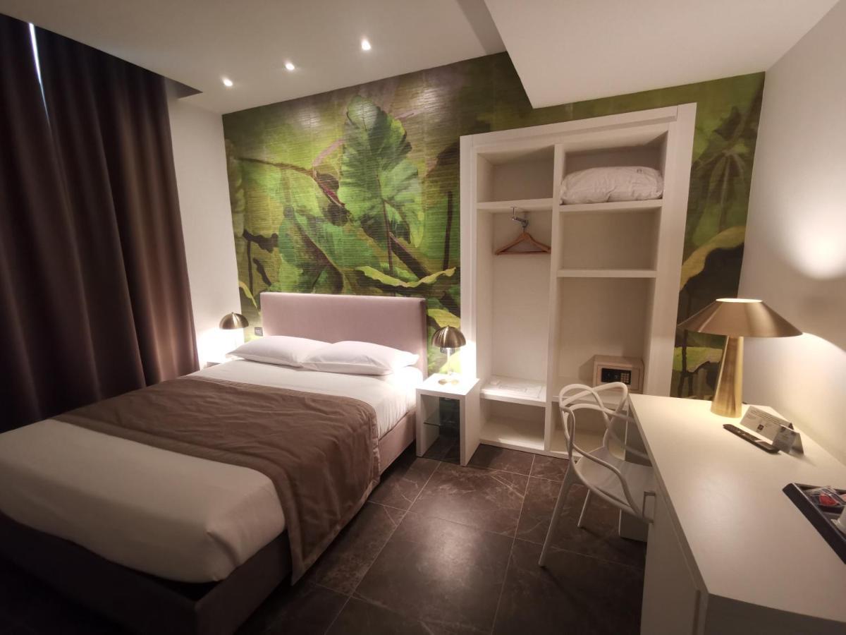 Hotel Up Wellness & Spa Foggia Bagian luar foto