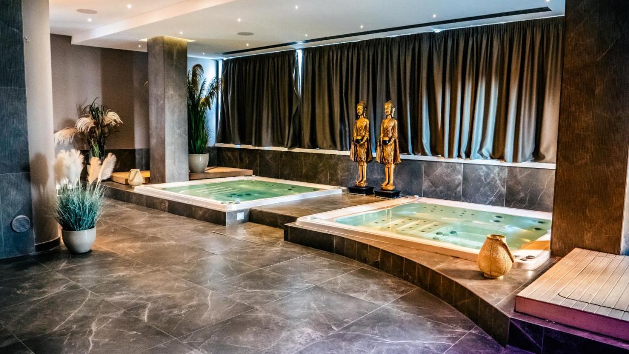 Hotel Up Wellness & Spa Foggia Bagian luar foto