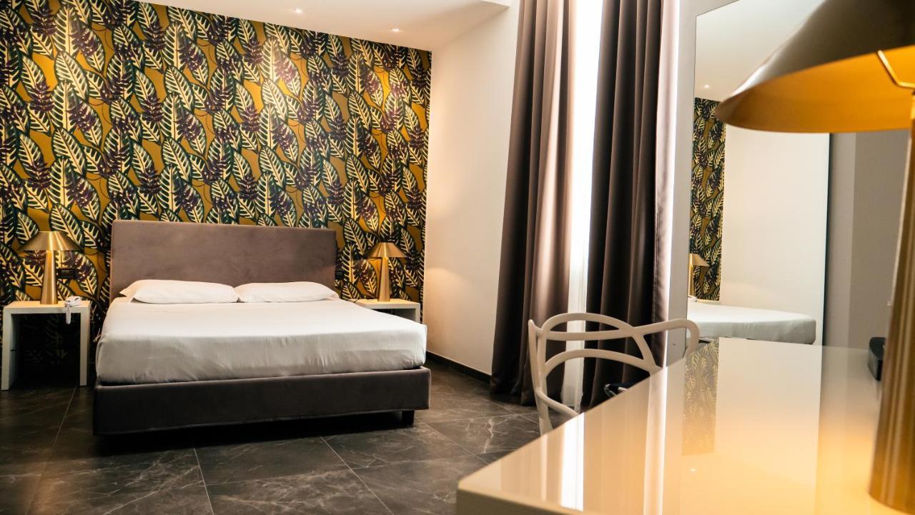 Hotel Up Wellness & Spa Foggia Bagian luar foto